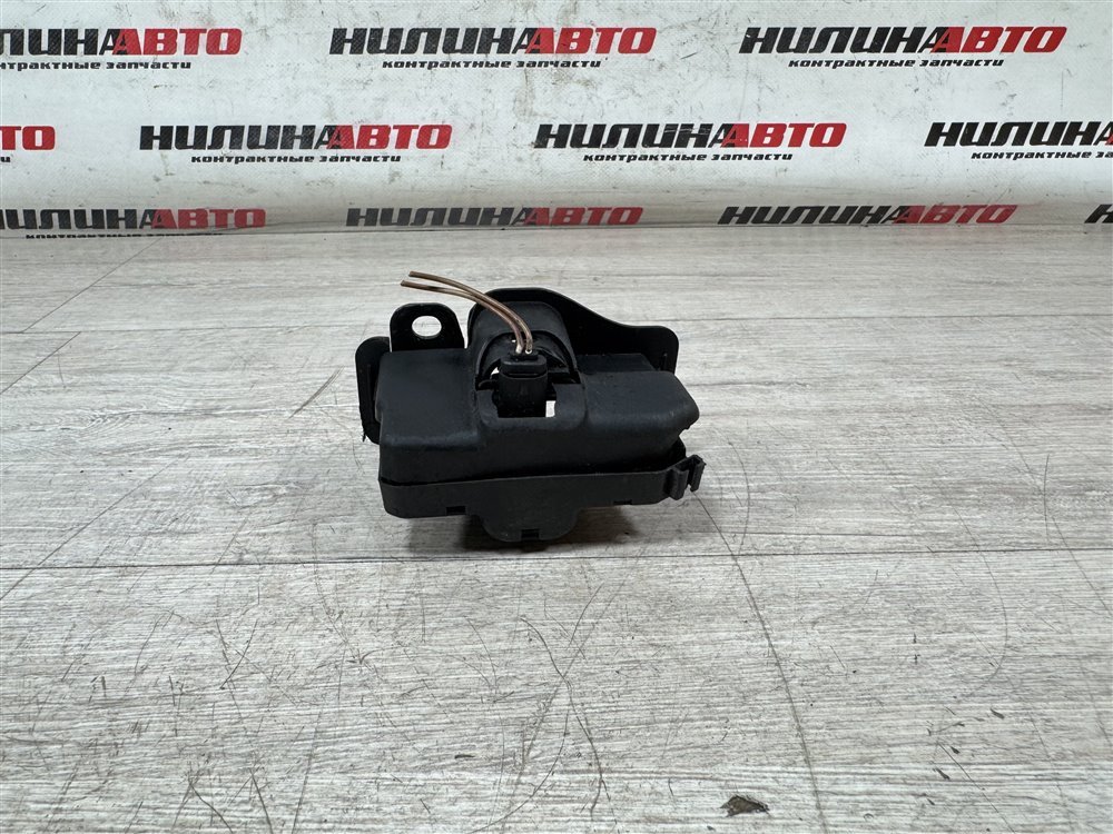 Замок капота, 500 рублей, Севастополь