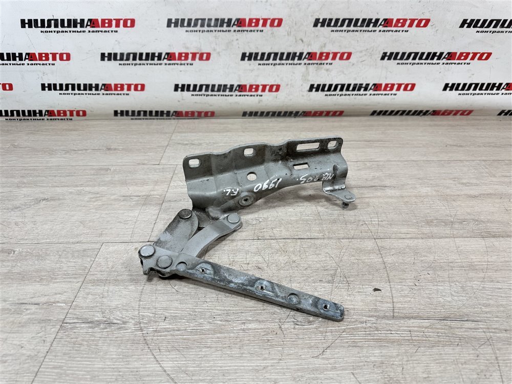 Петля капота, 500 рублей, Севастополь