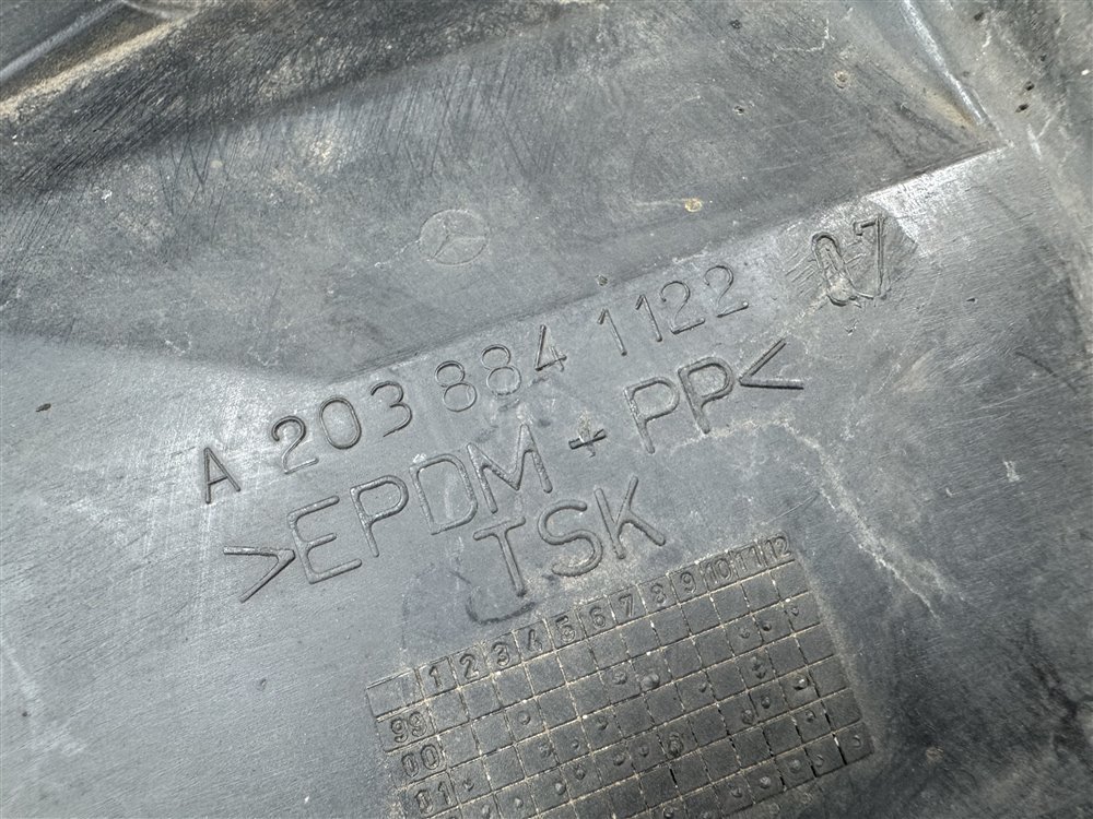 Подкрылок, 1500 рублей, Севастополь