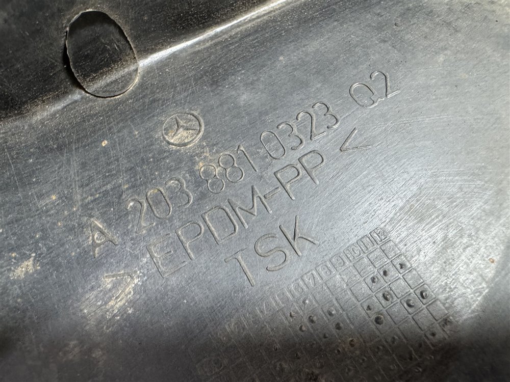 Подкрылок, 3000 рублей, Севастополь