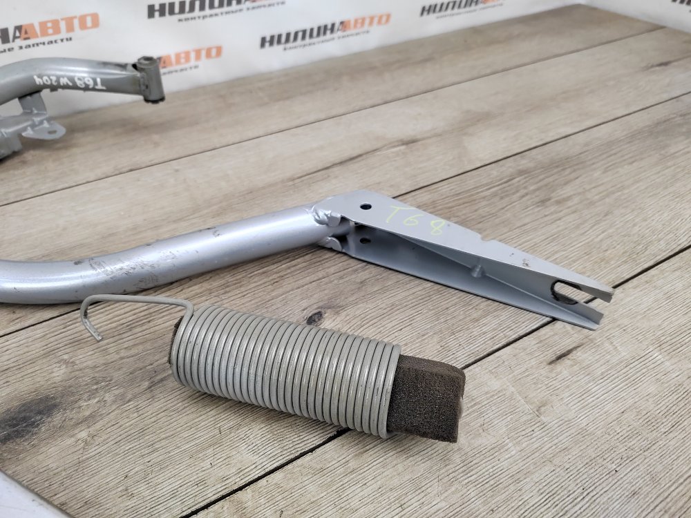 Петля крышки багажника, 2000 рублей, Москва