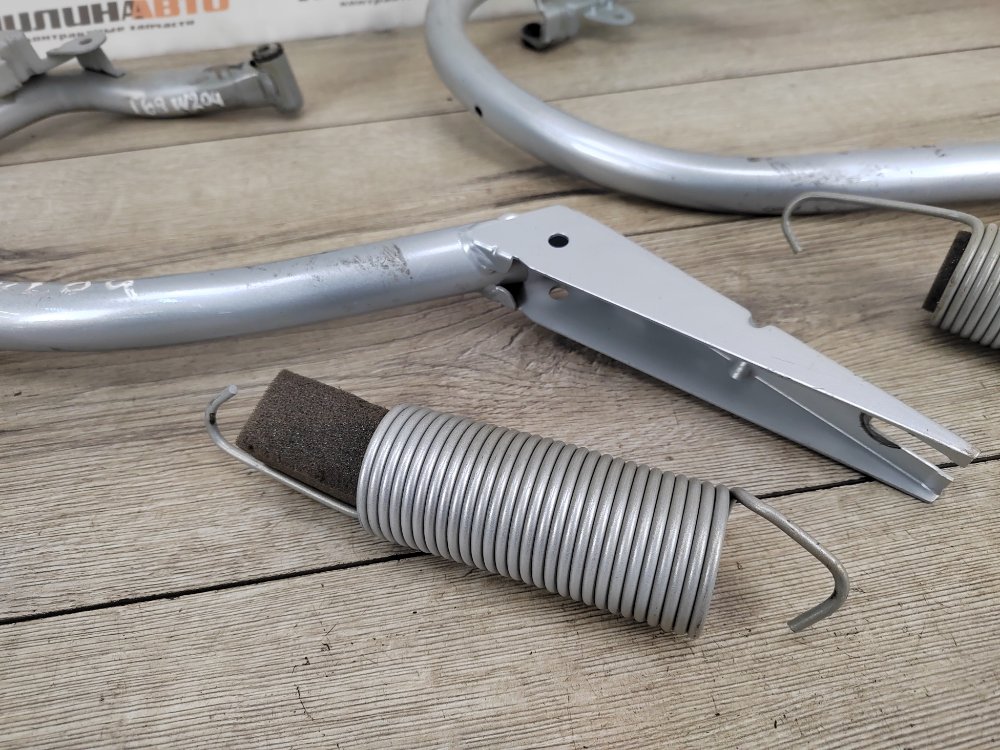 Петля крышки багажника, 2000 рублей, Москва