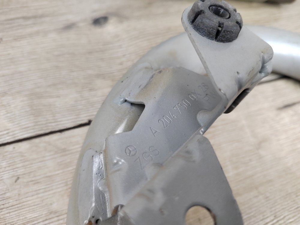 Петля крышки багажника, 2000 рублей, Москва