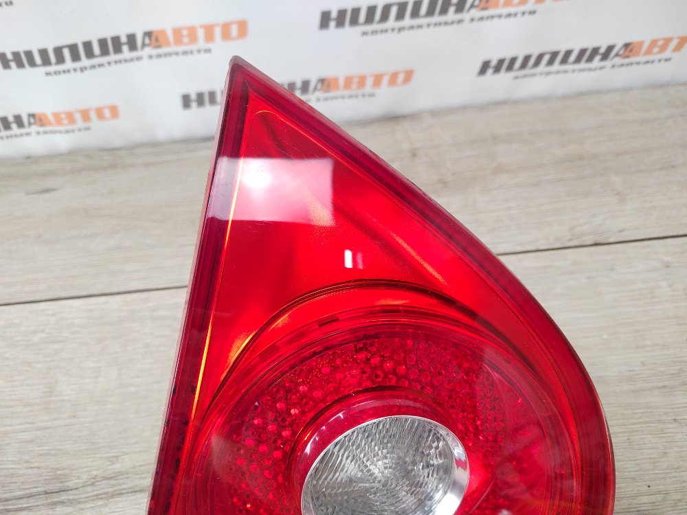 Фонарь в крышку багажника, 1000 рублей, Москва