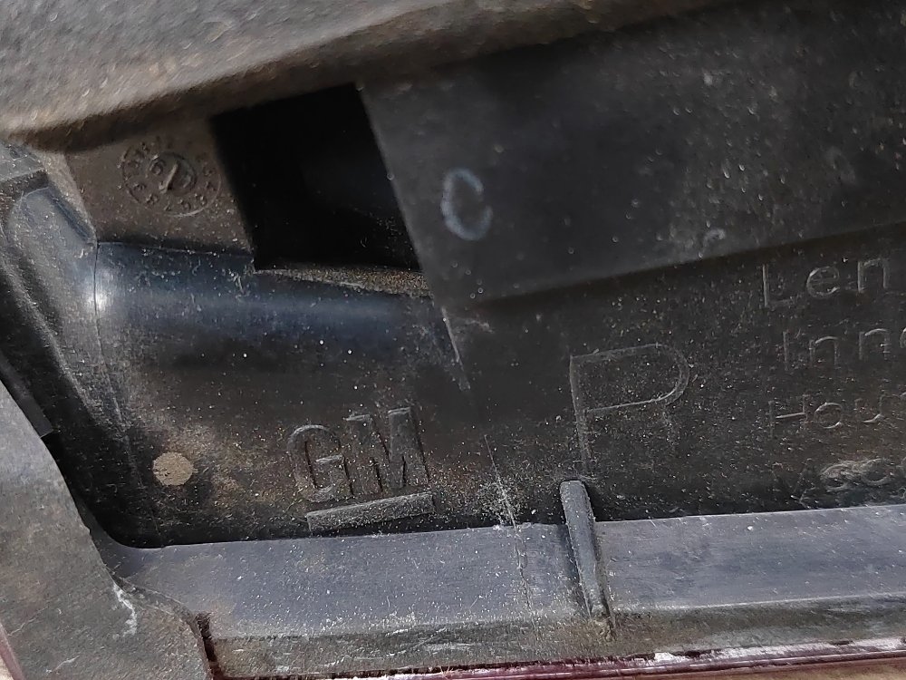 Фонарь в крышку багажника, 500 рублей, Москва