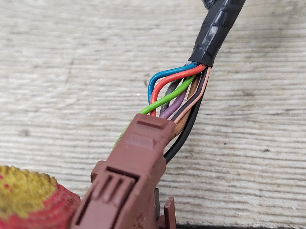 Зеркало, 2000 рублей, Москва