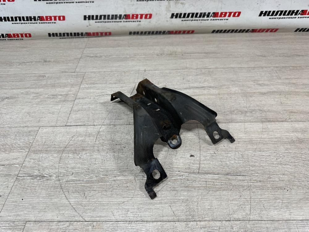 Кронштейн замка капота, 500 рублей, Севастополь