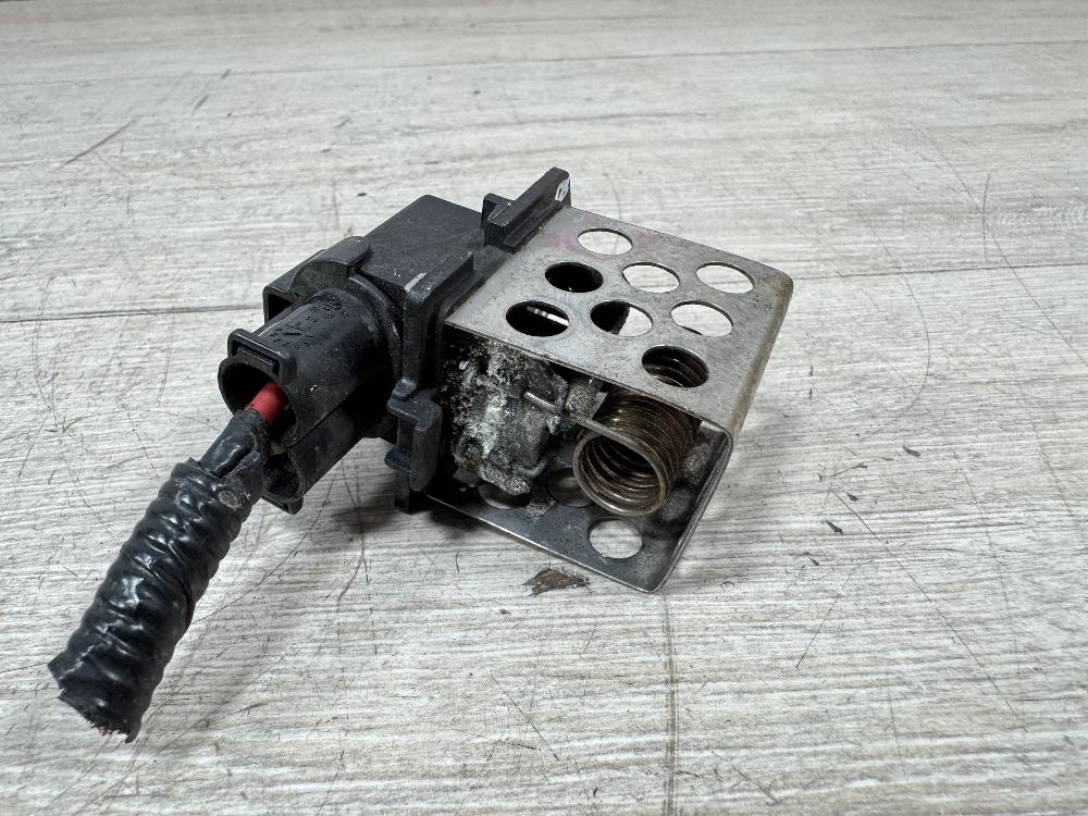 Резистор вентилятора охлаждения, 500 рублей, Севастополь