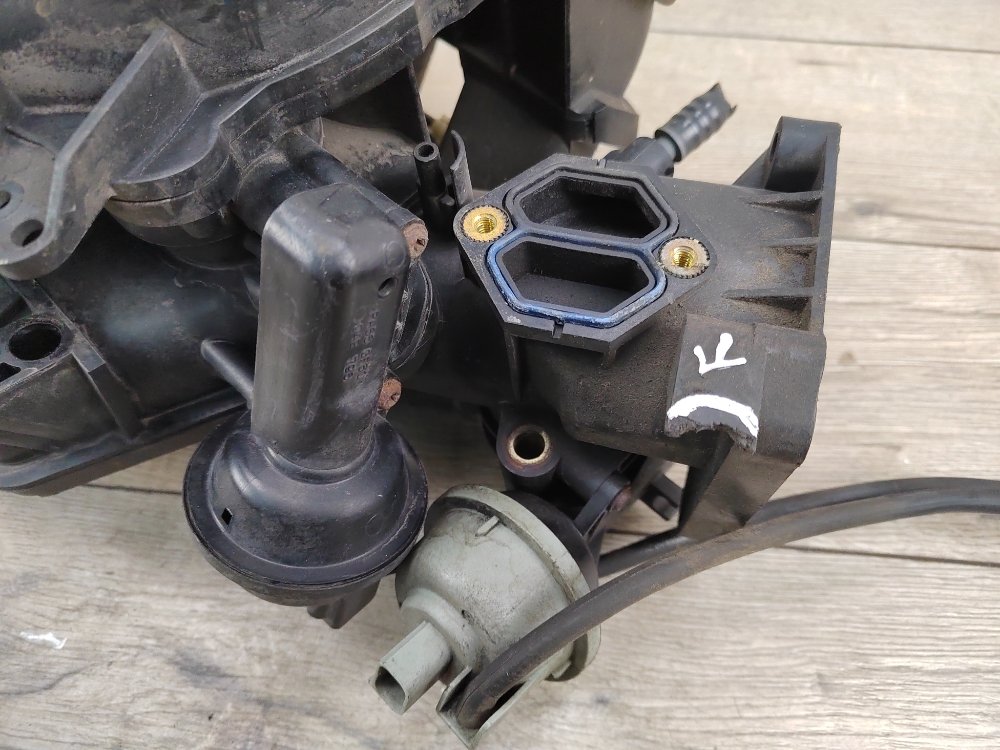 Коллектор впускной, 2500 рублей, Москва