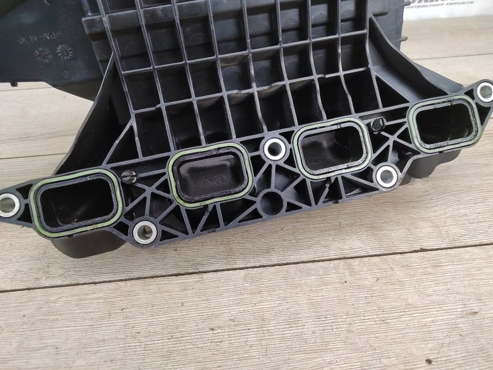 Коллектор впускной, 1000 рублей, Москва