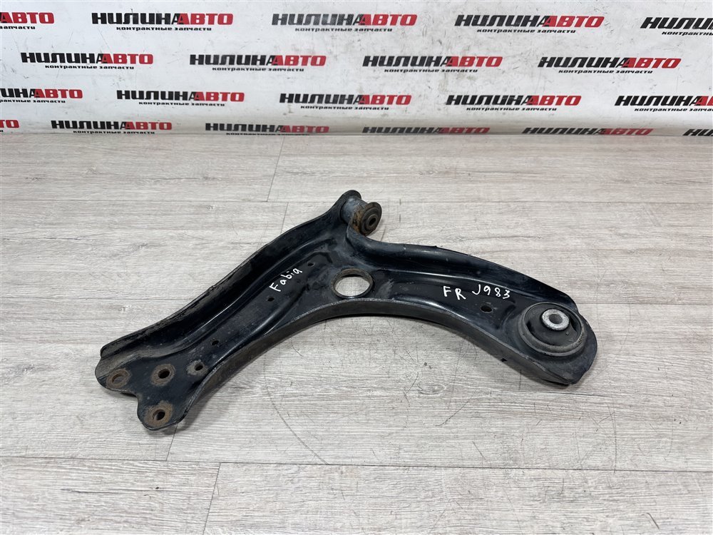 Рычаг передний нижний, 2000 рублей, Севастополь