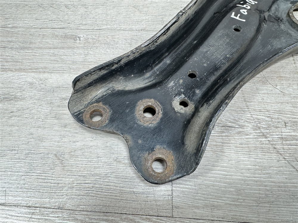 Рычаг передний нижний, 2000 рублей, Севастополь