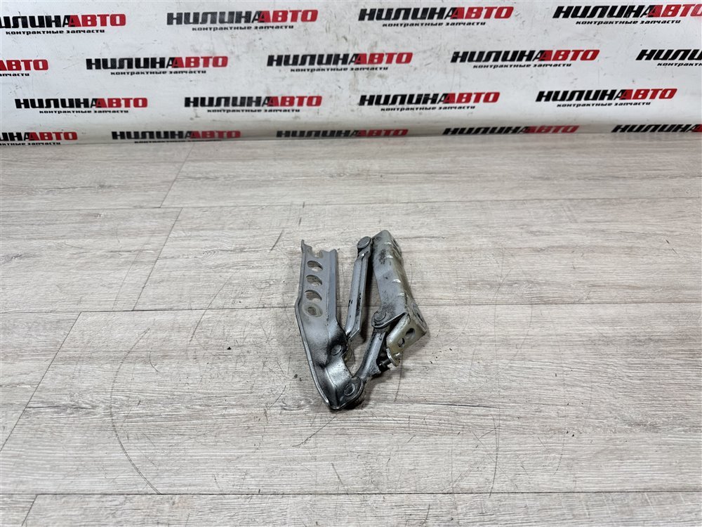 Петля капота, 2000 рублей, Севастополь