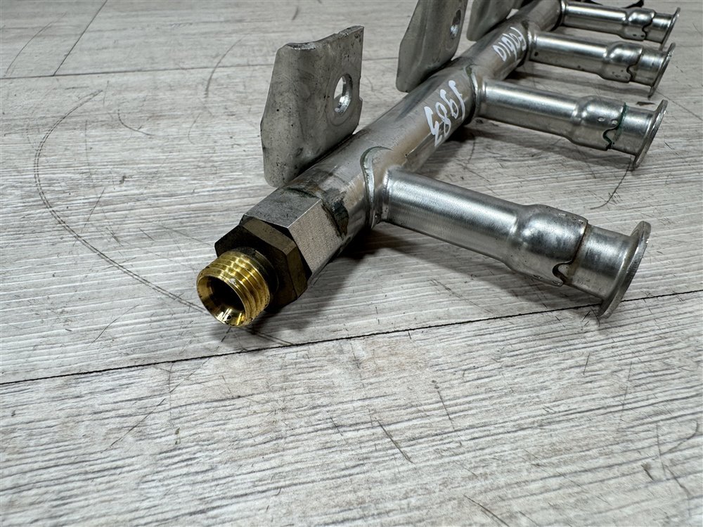 Рампа топливная, 800 рублей, Севастополь