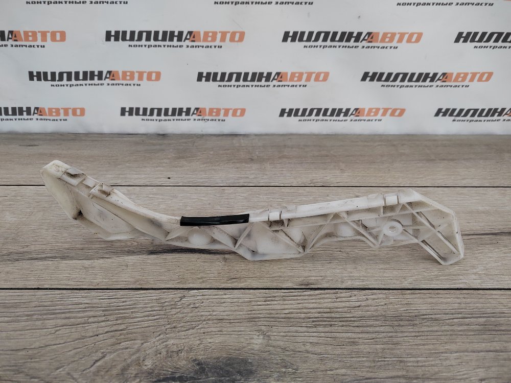 Кронштейн бампера, 700 рублей, Москва