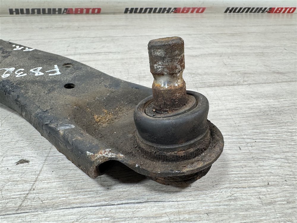 Рычаг передний нижний, 3000 рублей, Севастополь