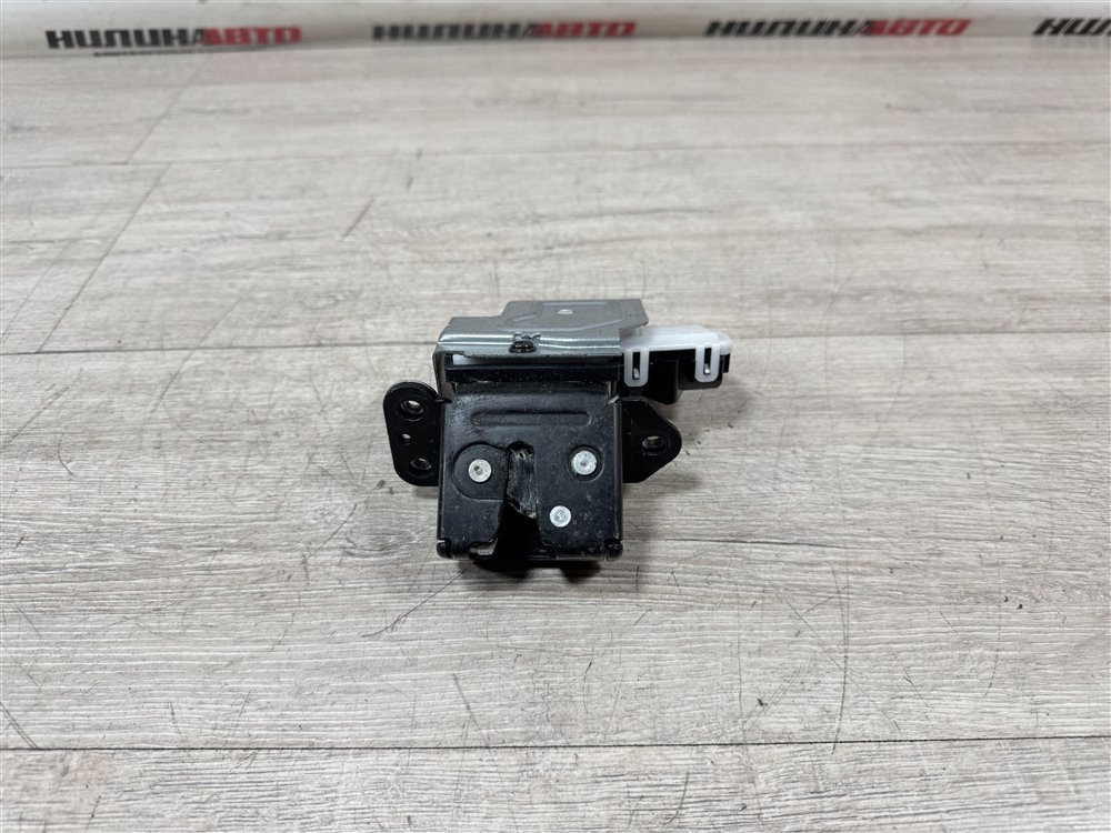 Замок крышки багажника, 2000 рублей, Севастополь