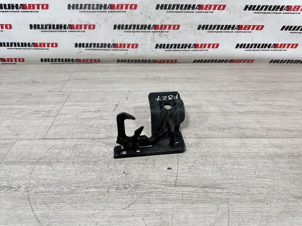 Крюк замка капота, 1000 рублей, Севастополь