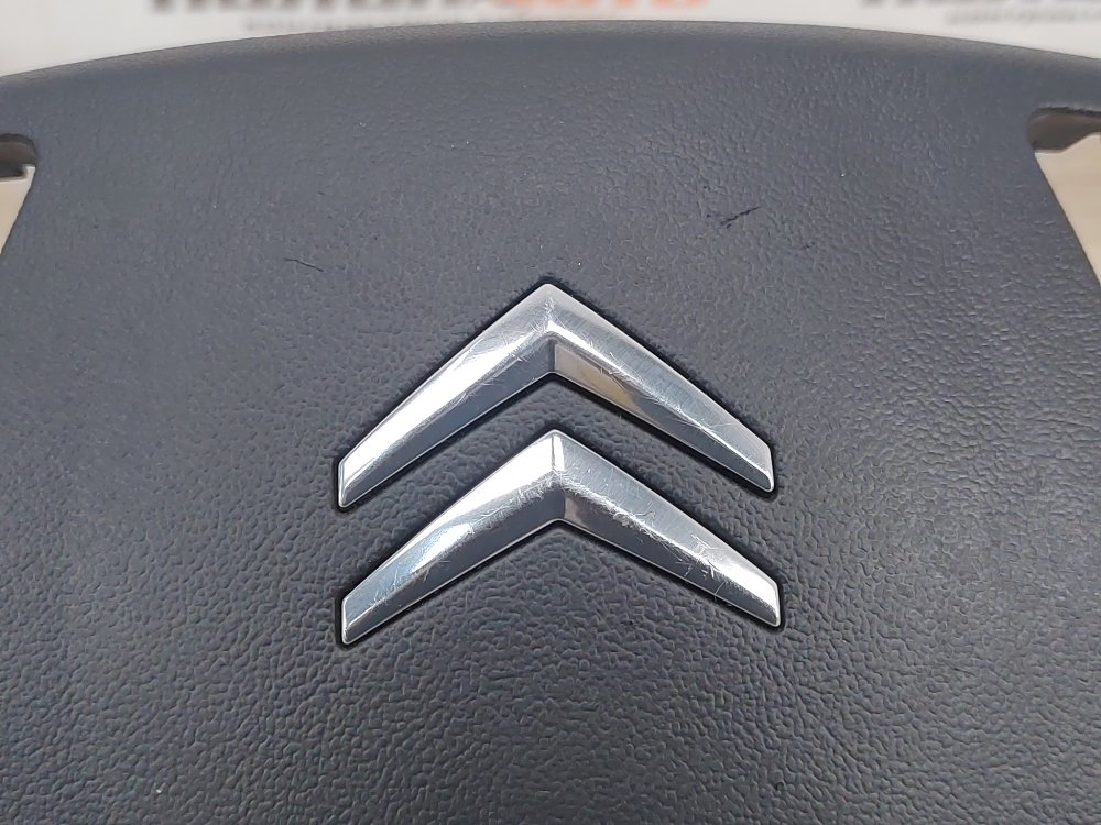 Подушка безопасности в руль, 3000 рублей, Москва