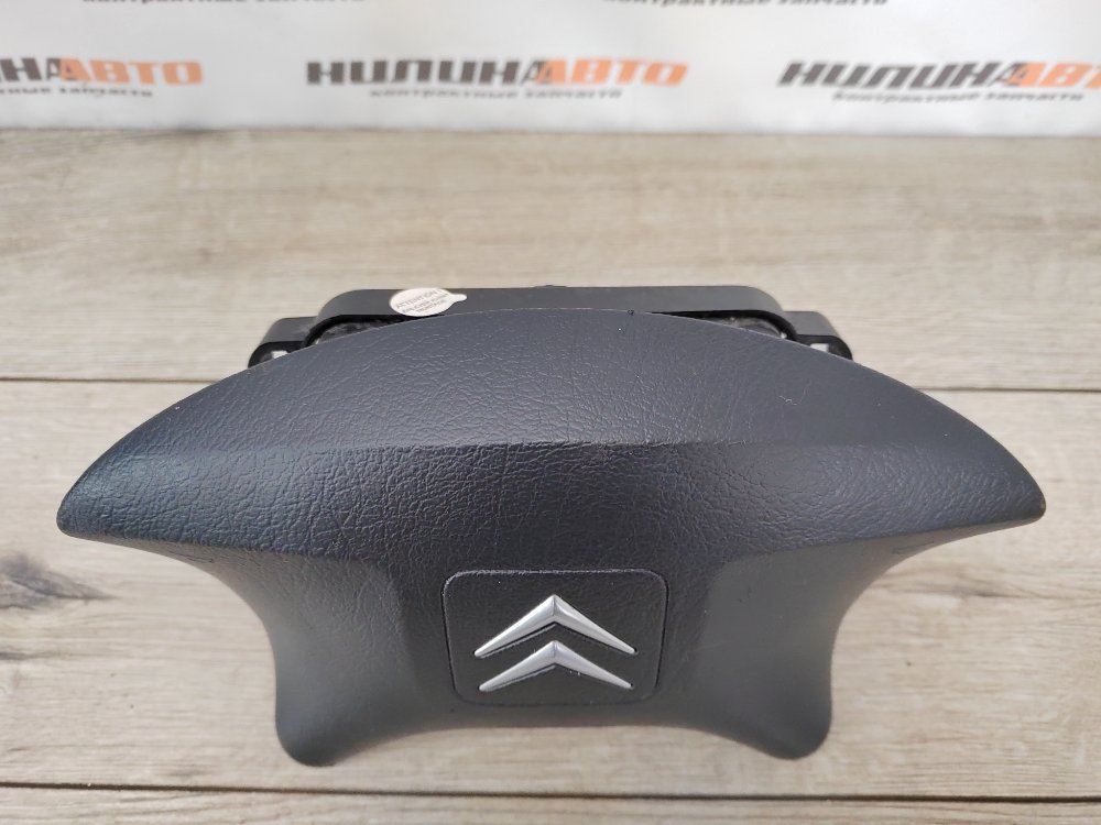 Подушка безопасности в руль, 2400 рублей, Москва