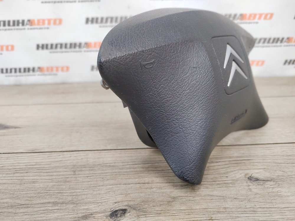 Подушка безопасности в руль, 2400 рублей, Москва