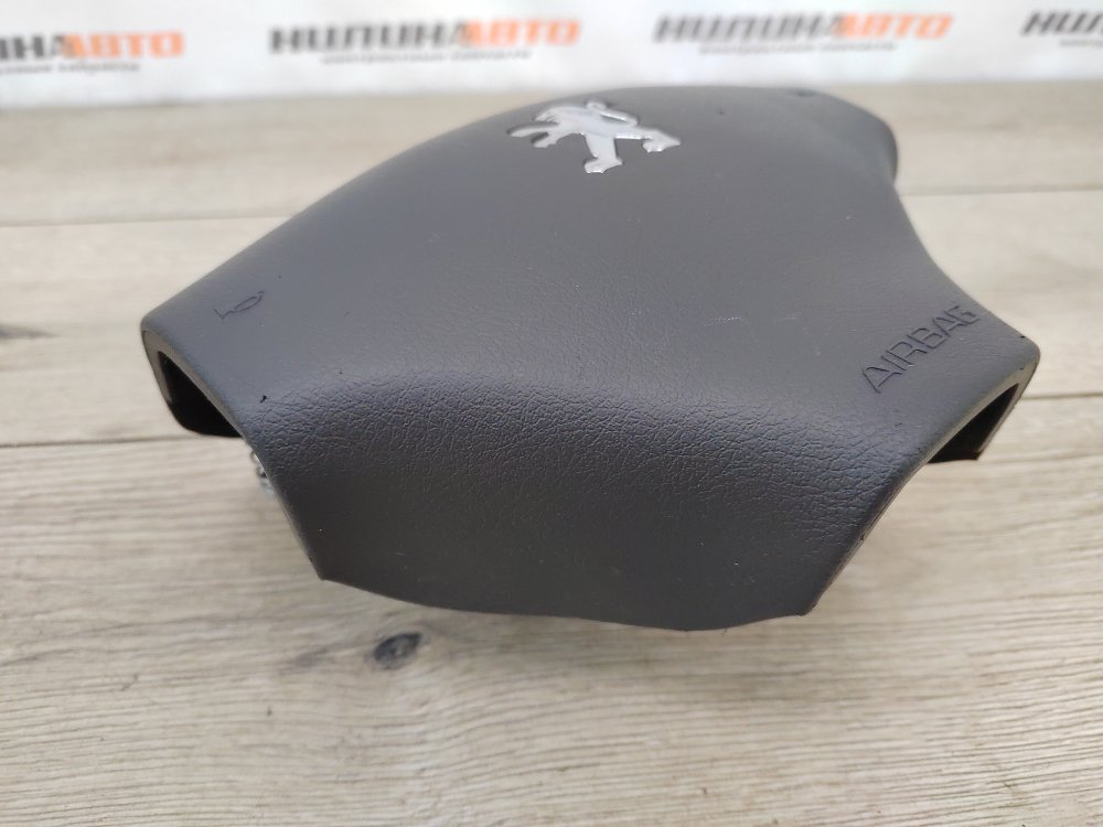 Подушка безопасности в руль, 1000 рублей, Москва