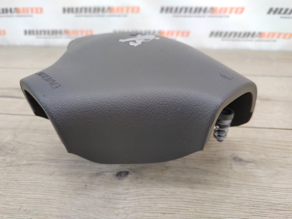 Подушка безопасности в руль, 1000 рублей, Москва