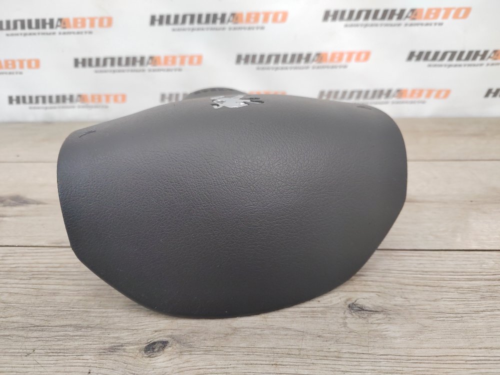 Подушка безопасности в руль, 1000 рублей, Москва