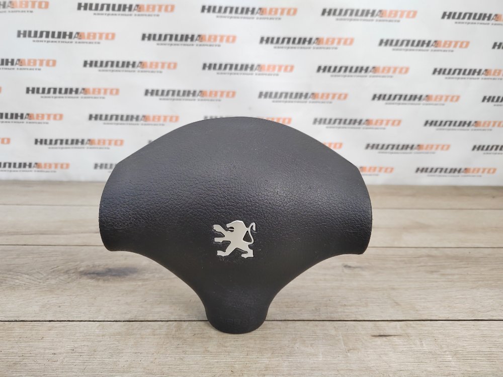 Подушка безопасности в руль, 1000 рублей, Москва