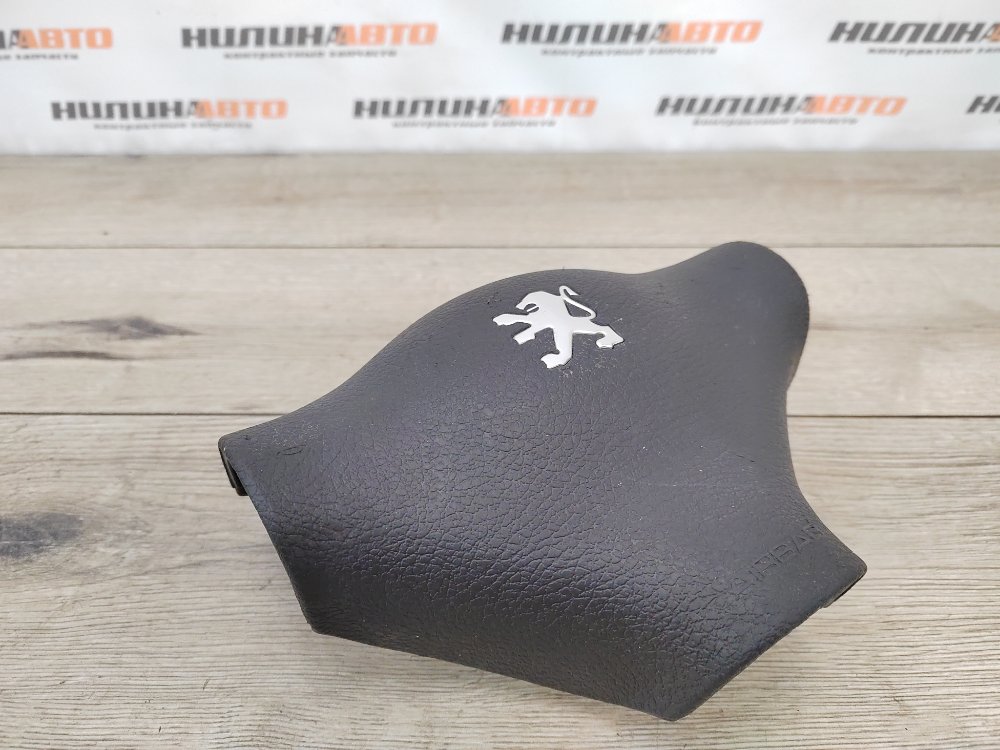 Подушка безопасности в руль, 1000 рублей, Москва