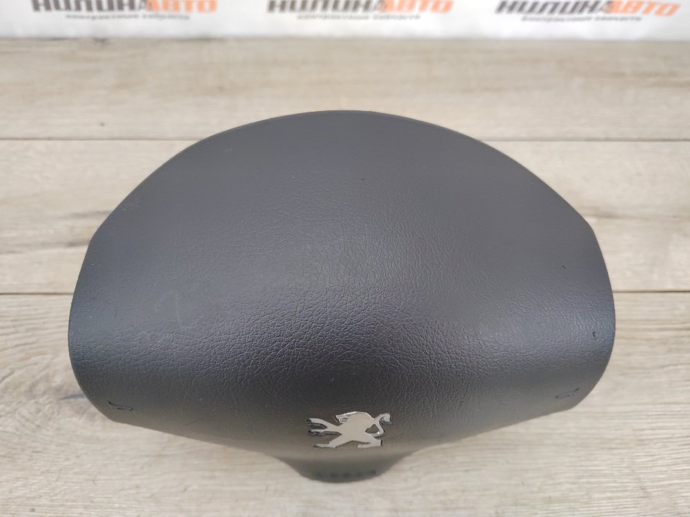 Подушка безопасности в руль, 1000 рублей, Москва