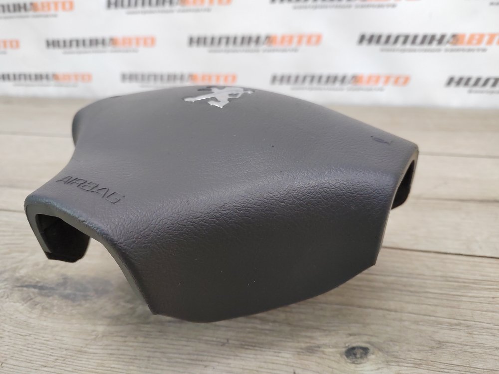 Подушка безопасности в руль, 1000 рублей, Москва