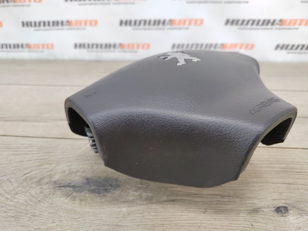 Подушка безопасности в руль, 1000 рублей, Москва