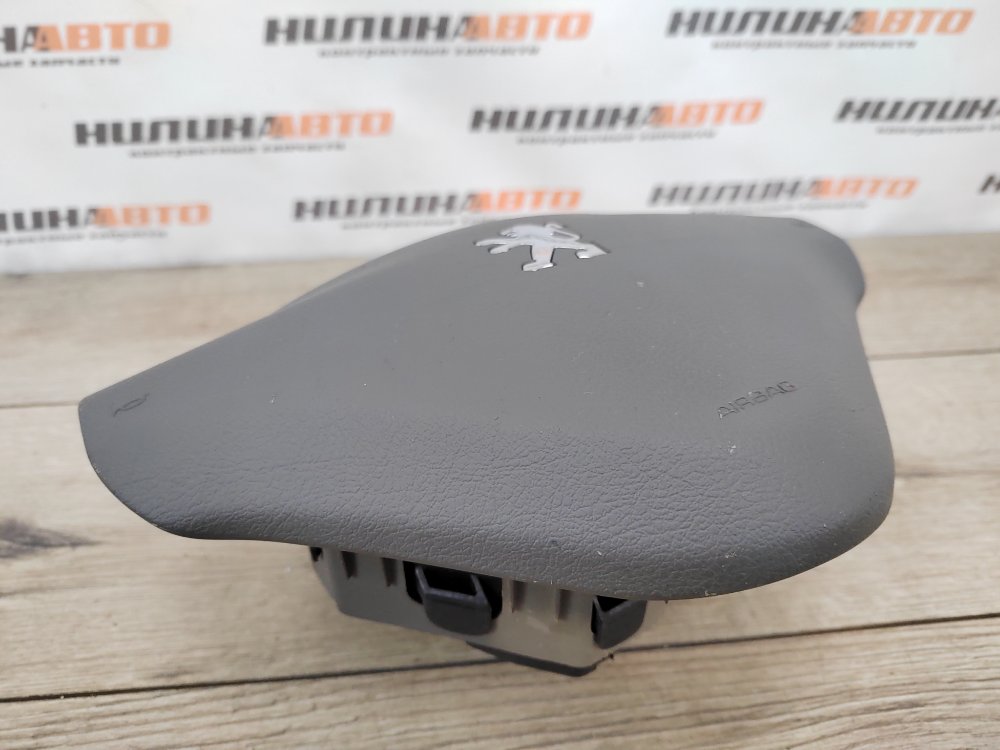 Подушка безопасности в руль, 1200 рублей, Москва