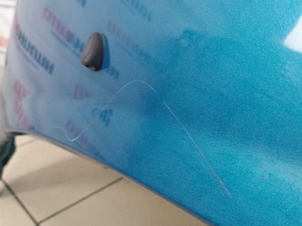 Капот, 2000 рублей, Москва