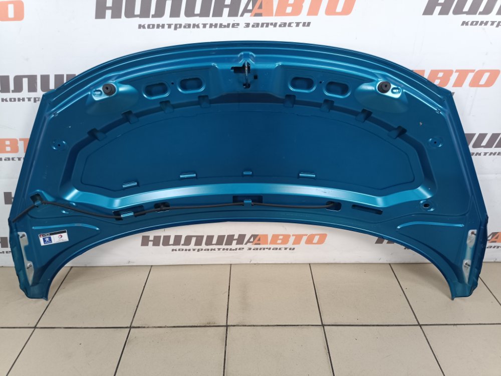 Капот, 1500 рублей, Москва