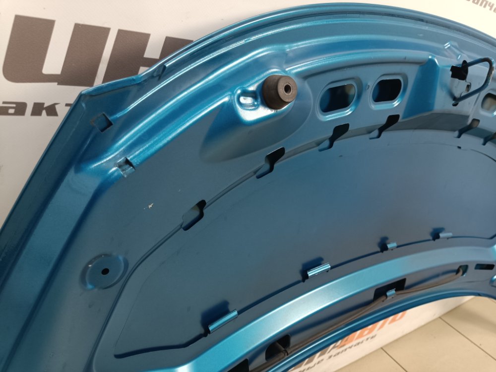 Капот, 1500 рублей, Москва