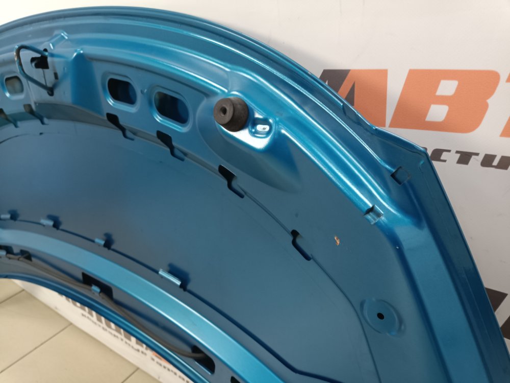 Капот, 1500 рублей, Москва