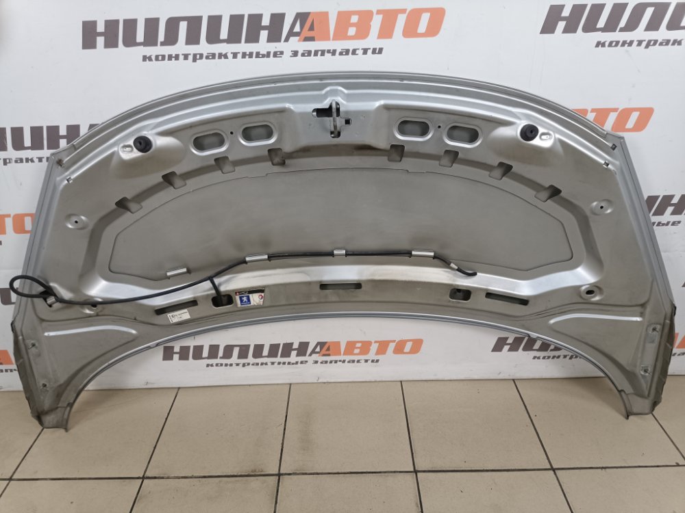 Капот, 2000 рублей, Москва