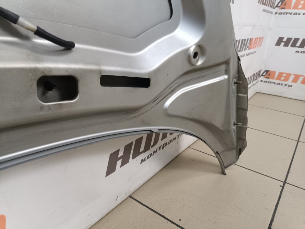 Капот, 2000 рублей, Москва