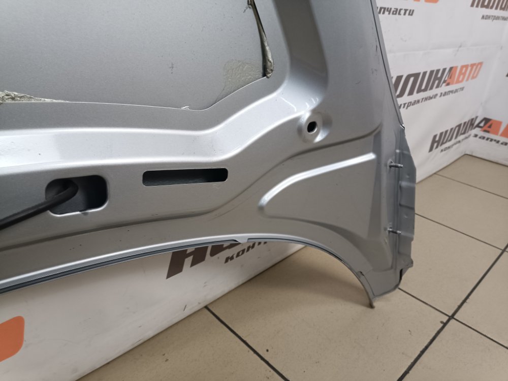 Капот, 2000 рублей, Москва