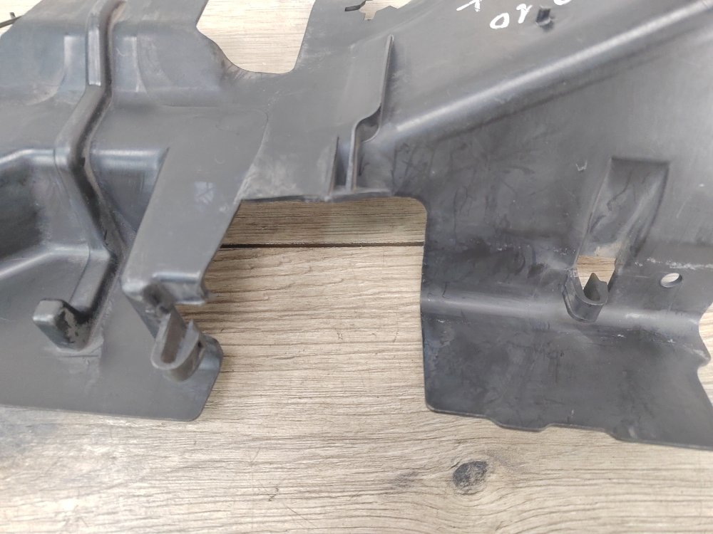 Дефлектор радиатора, 500 рублей, Москва