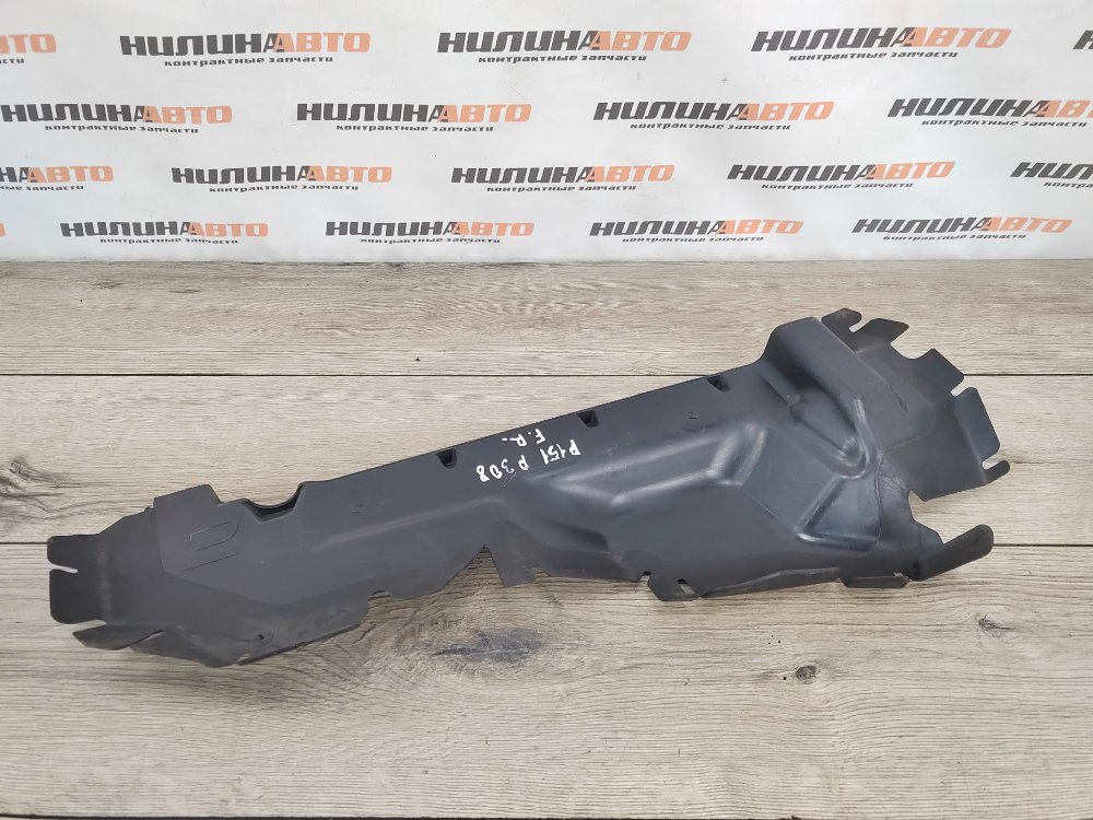 Дефлектор радиатора, 400 рублей, Москва