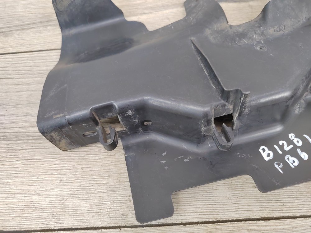 Дефлектор радиатора, 500 рублей, Москва