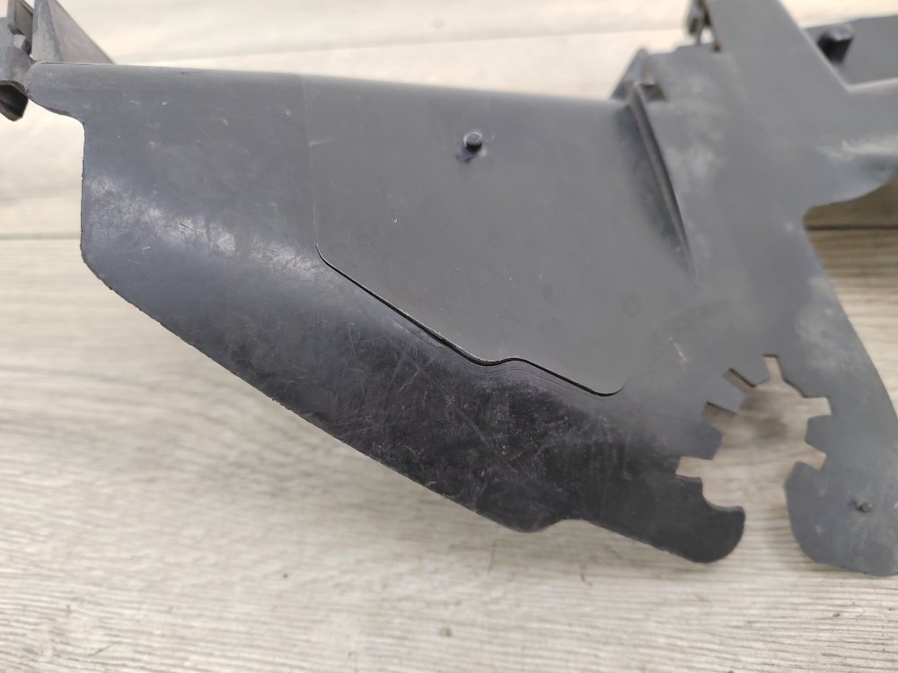 Дефлектор радиатора, 500 рублей, Москва