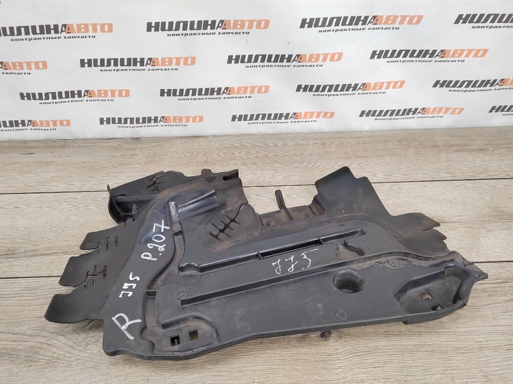 Дефлектор радиатора, 500 рублей, Москва