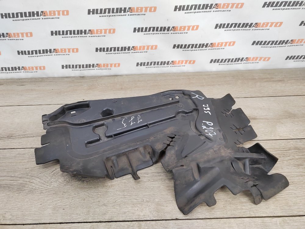 Дефлектор радиатора, 500 рублей, Москва