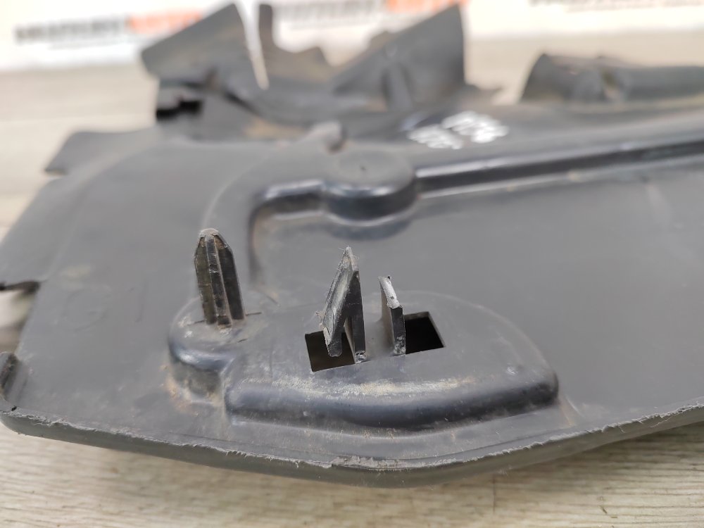 Дефлектор радиатора, 500 рублей, Москва