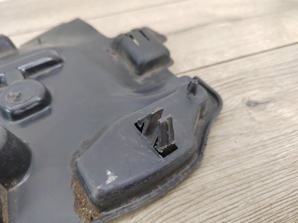 Дефлектор радиатора, 500 рублей, Москва