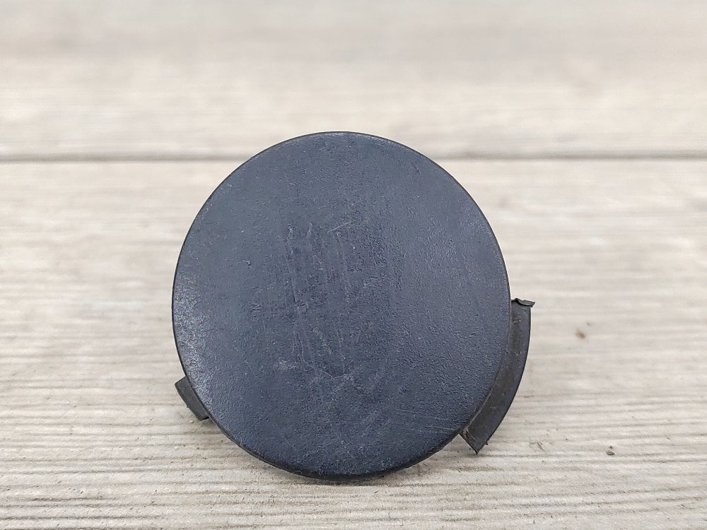 Заглушка крюка буксировочного, 500 рублей, Москва